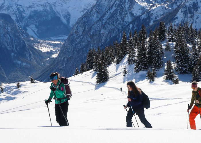 group of girls ski touring
