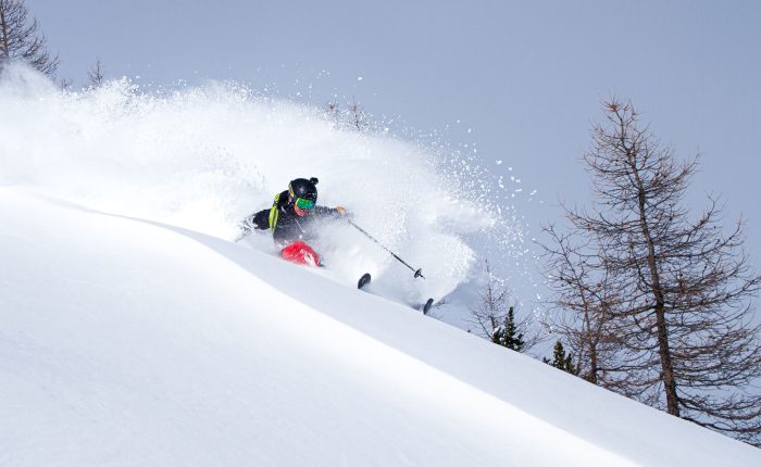 powder skiing